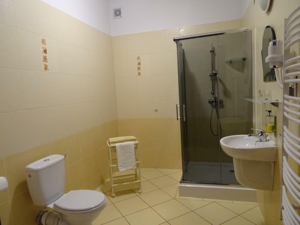 Willa Global Komfortowe Pokoje Nad Morzem Jastrzębia Góra Exterior foto